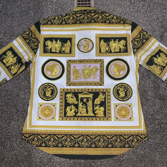 SOLD Mens authentic versace dress shirt - Picture 4 of 7